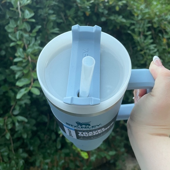 *NEW* Stanley Adventure Quencher Travel Tumbler 40oz - Chambray color for sale - Picture 4 of 7